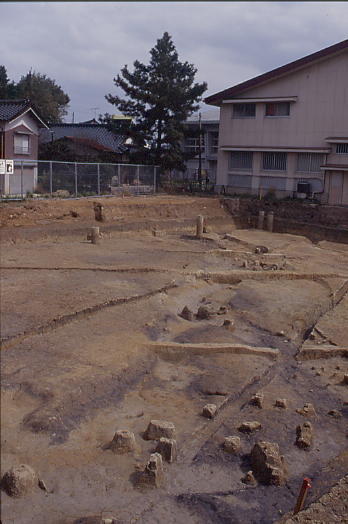 島根大学構内遺跡3次調査（深町地区1）　流路状遺構01