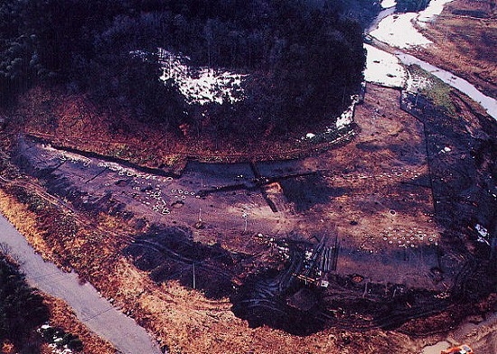 中原遺跡全景