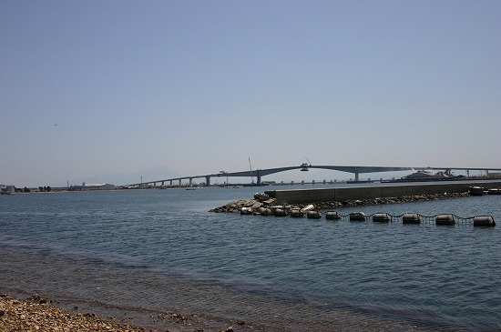 遺跡から見た中海（2004年4月29日撮影）