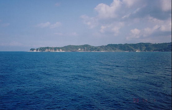 鵜の島から見た日本海（2003年11月1日撮影）