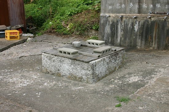 浜の井戸（2005年7月30日撮影）