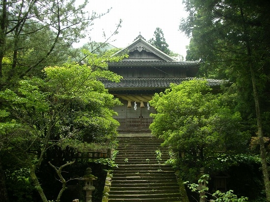 佐毘売山神社（2007年6月3日撮影）