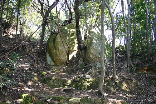 女夫岩（2012.4.14）