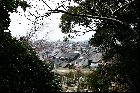 大念寺古墳墳頂部からの眺め（2004年3月27日撮影）