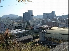 菅田小丸山古墳　墳頂部から島根大学を望む（2003年12月25日撮影）