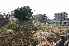 乃木二子塚古墳　後方部から前方部を見る（2004年2月8日撮影）