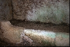 古天神古墳　石棺式石室内部（2004年1月12日撮影）