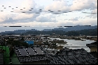 石屋古墳から大橋川を見る（2004年12月30日撮影）