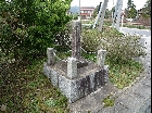 遺跡内にある大原郡家跡の石碑（2010.3.27）