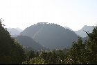 仙ノ山から見た山吹城跡（2012.10.13）